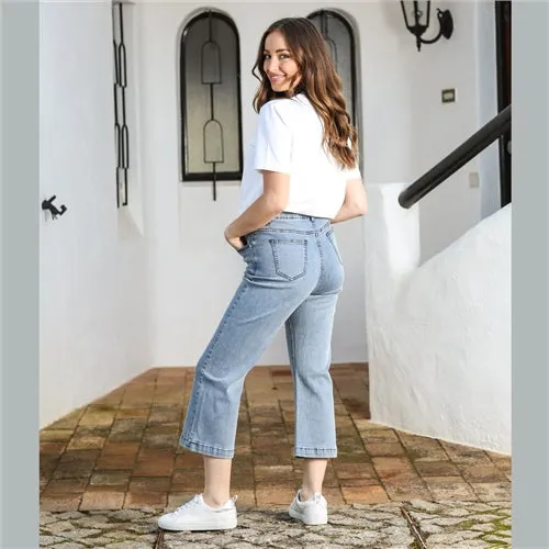 BERNIE CROP FLARE JEANS - SHORT LEG (LIGHT BLUE)
