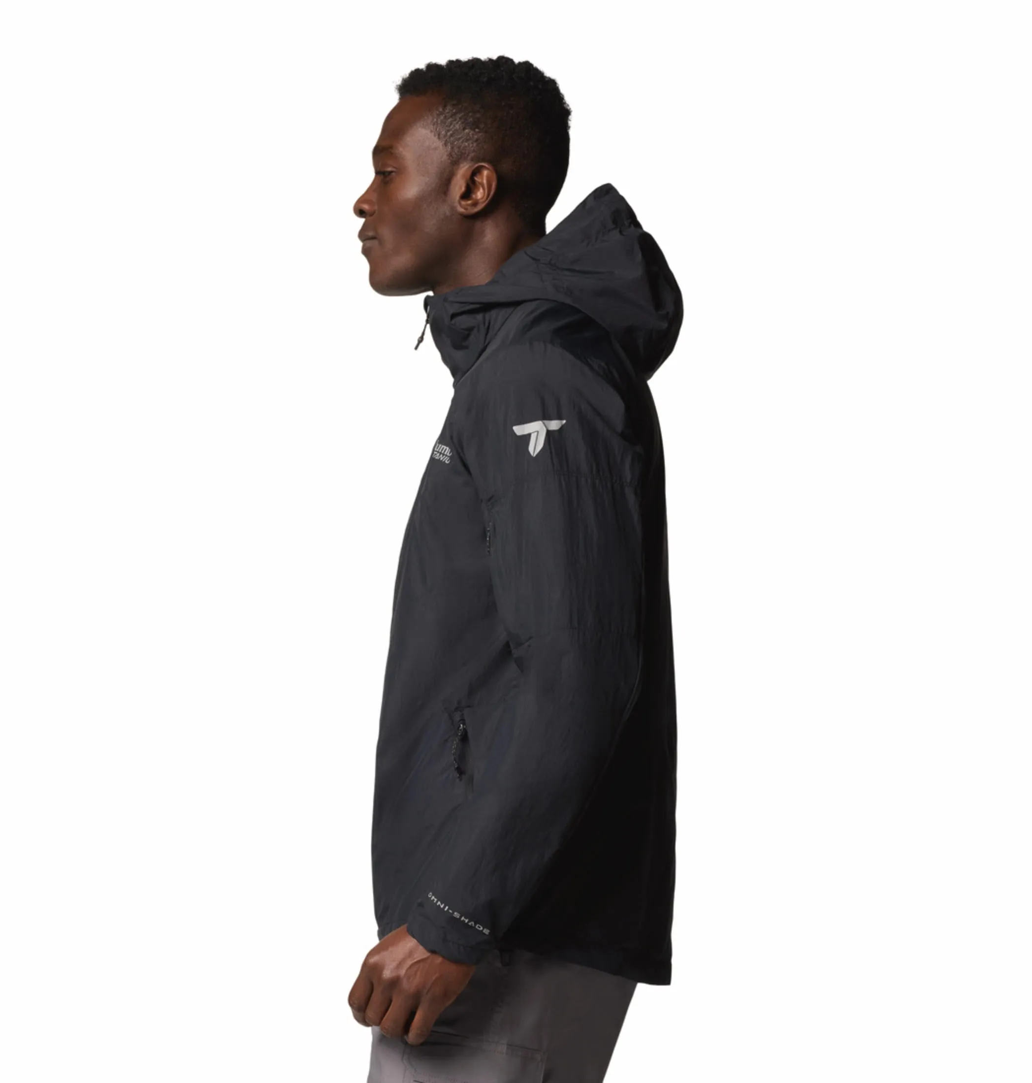 Columbia Men Black Omni-Shade Loop Trail II Windbreaker Jacket