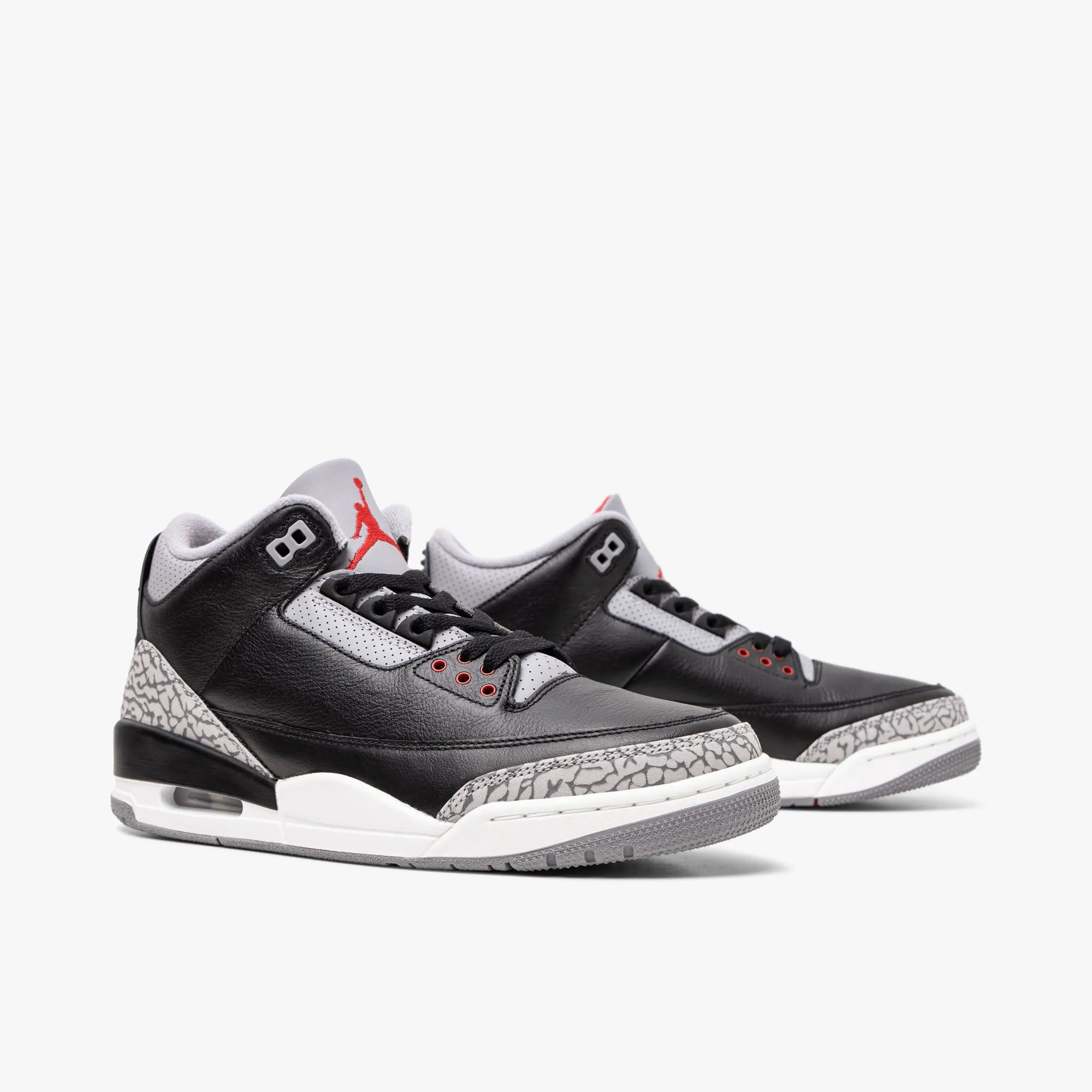 Jordan 3 Retro Black / Fire Red - Cement Grey