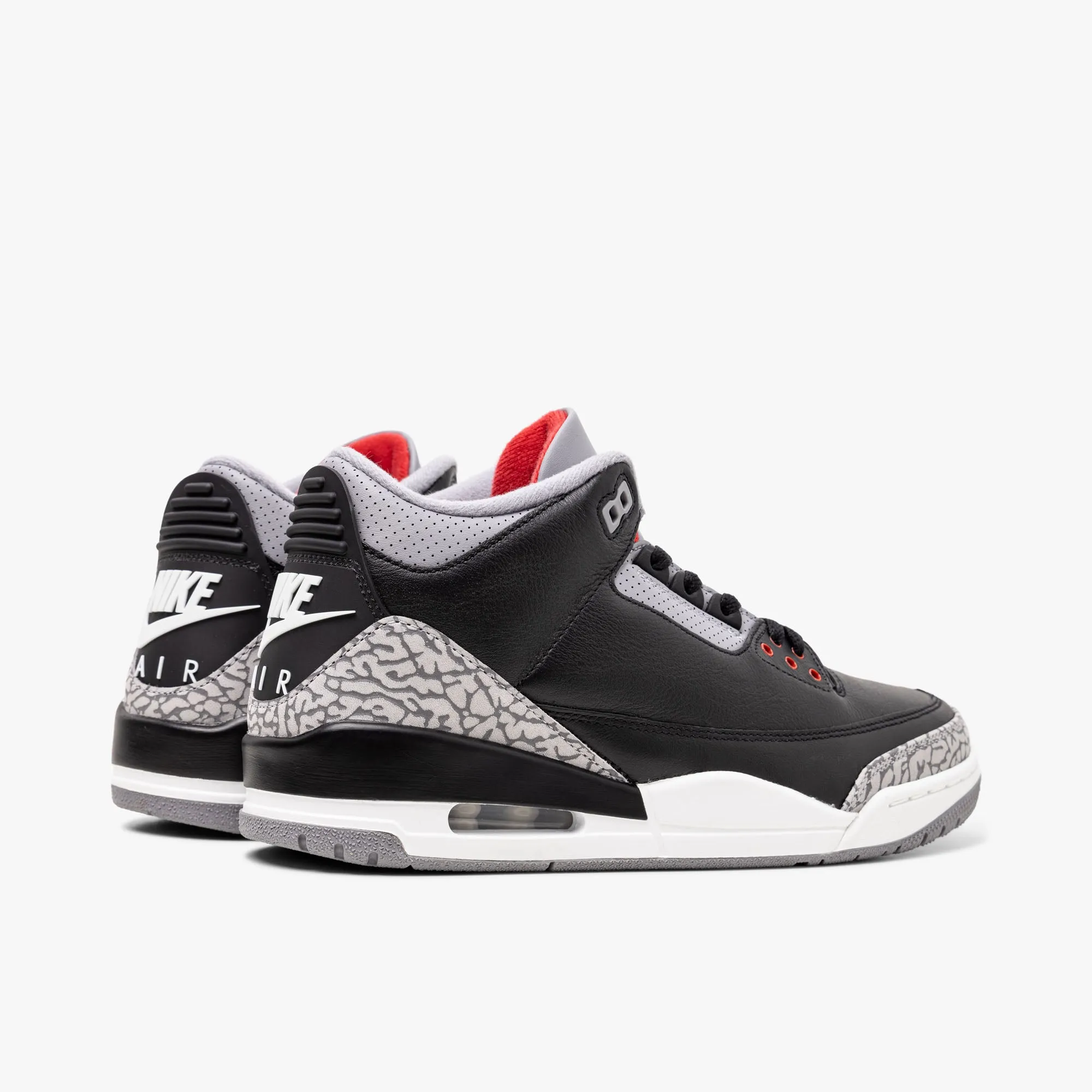 Jordan 3 Retro Black / Fire Red - Cement Grey