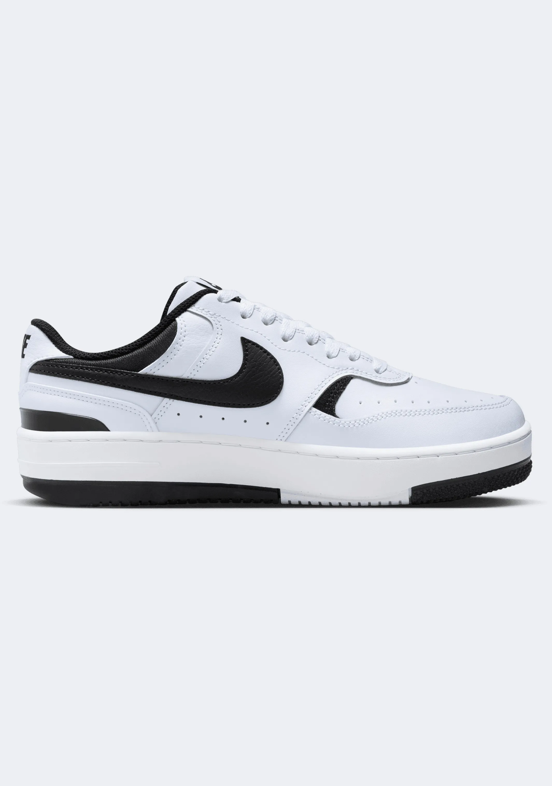 Nike Women's Gamma Force