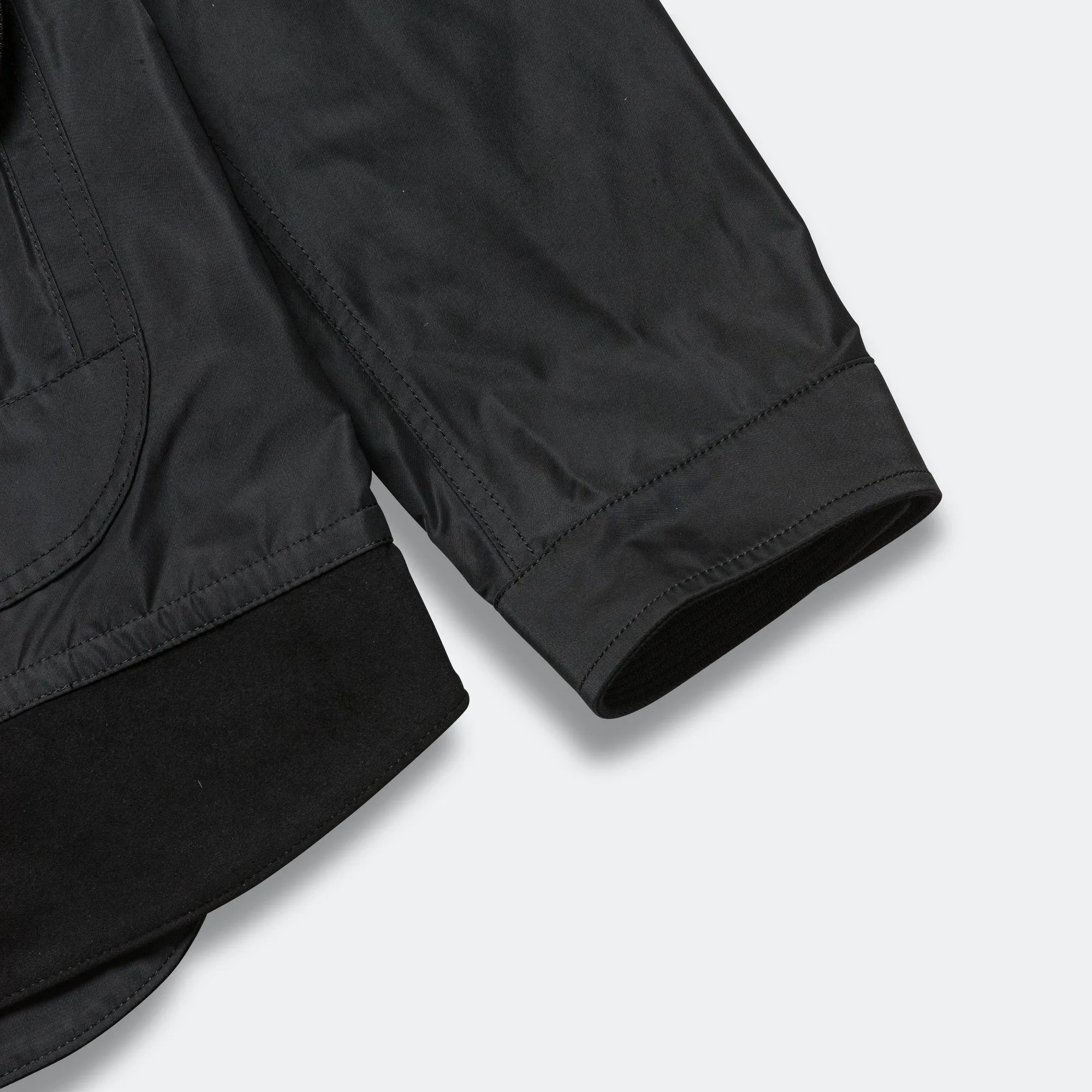 Polyester Twill Laminated Jacket x OAKLEY - Black/Black