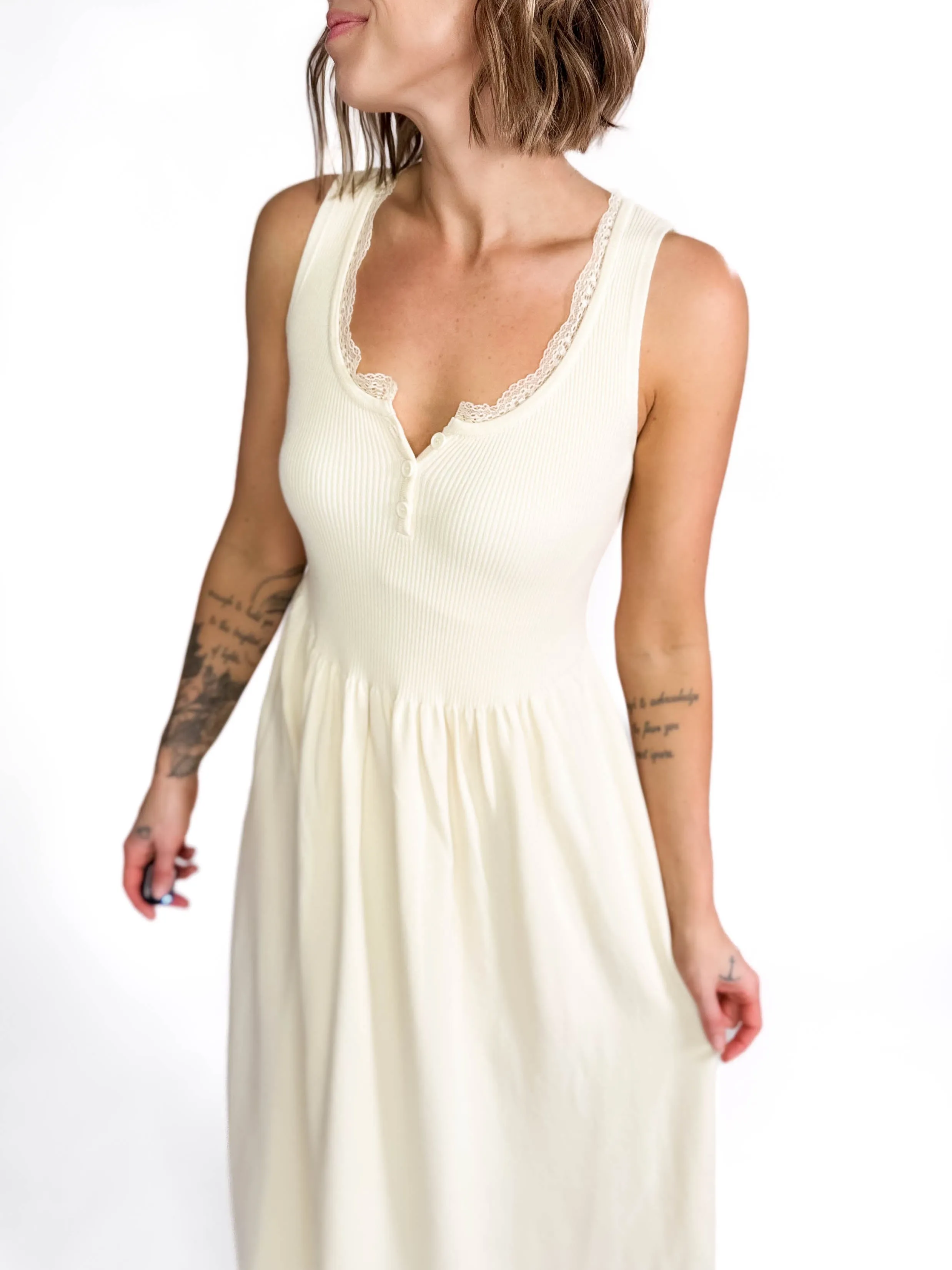 Sabina Henley Midi Knit Dress- WHITE PEACH