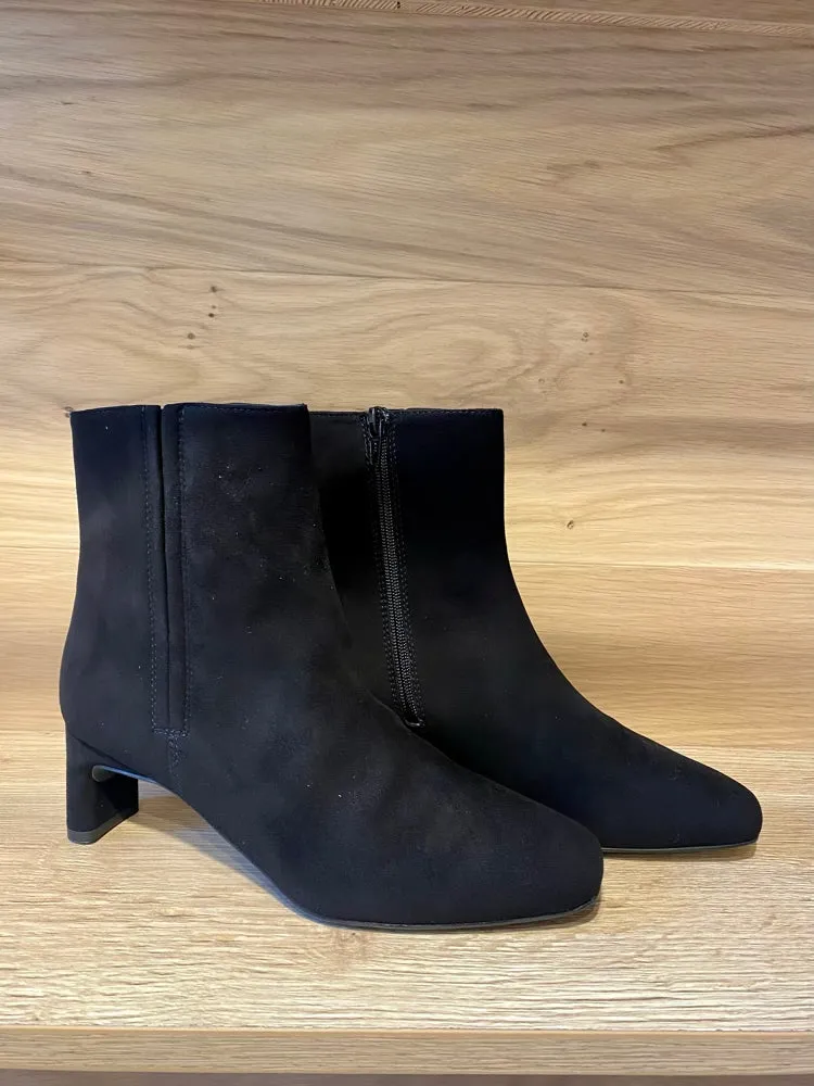 Unisa Lister Boots Black