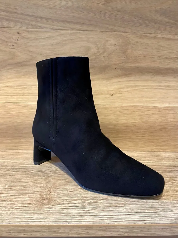 Unisa Lister Boots Black