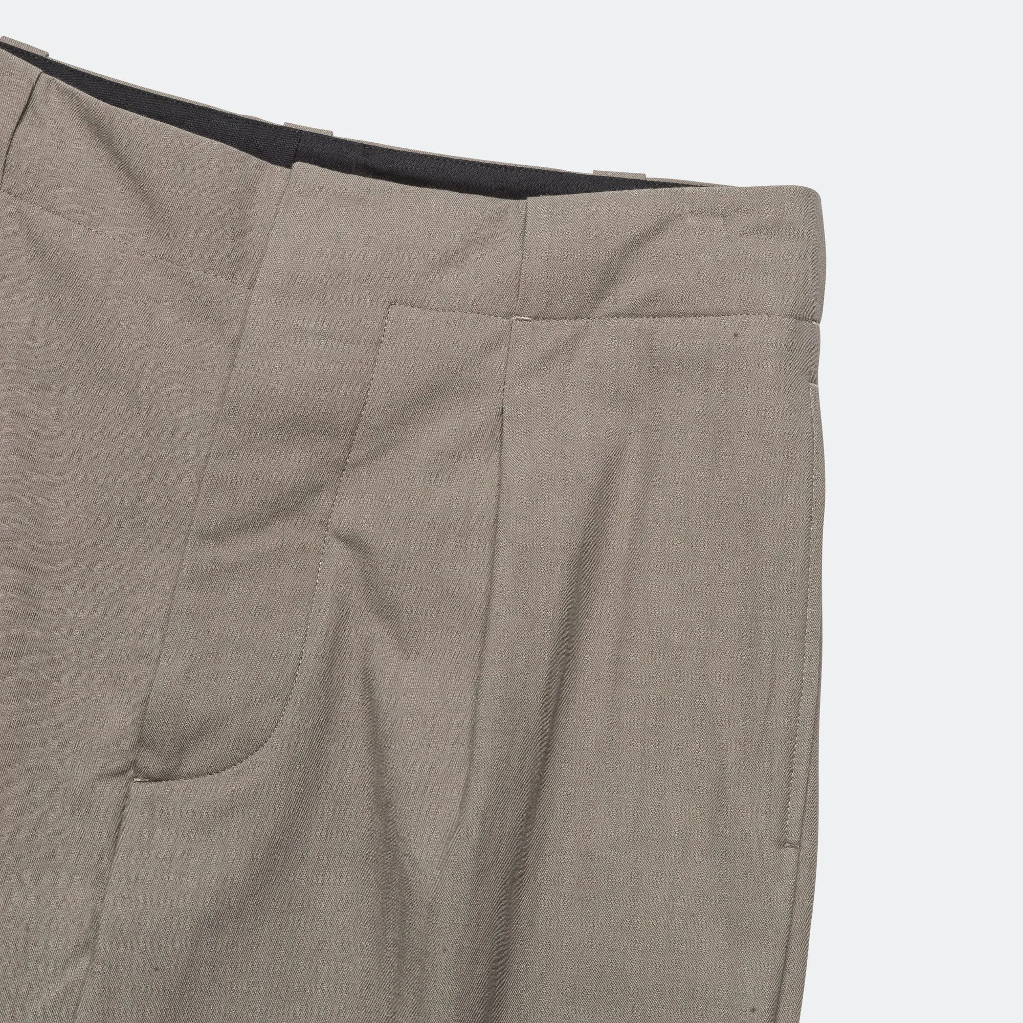 Wide Belt Loop Trouser - Dense Cotton Drill Pebble
